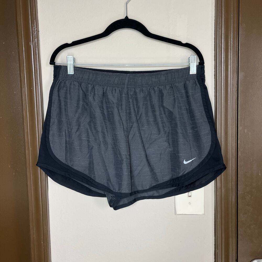 Nike Tempo Running Shorts Women’s XL Black Gray Lined 3” Inseam Athleisure